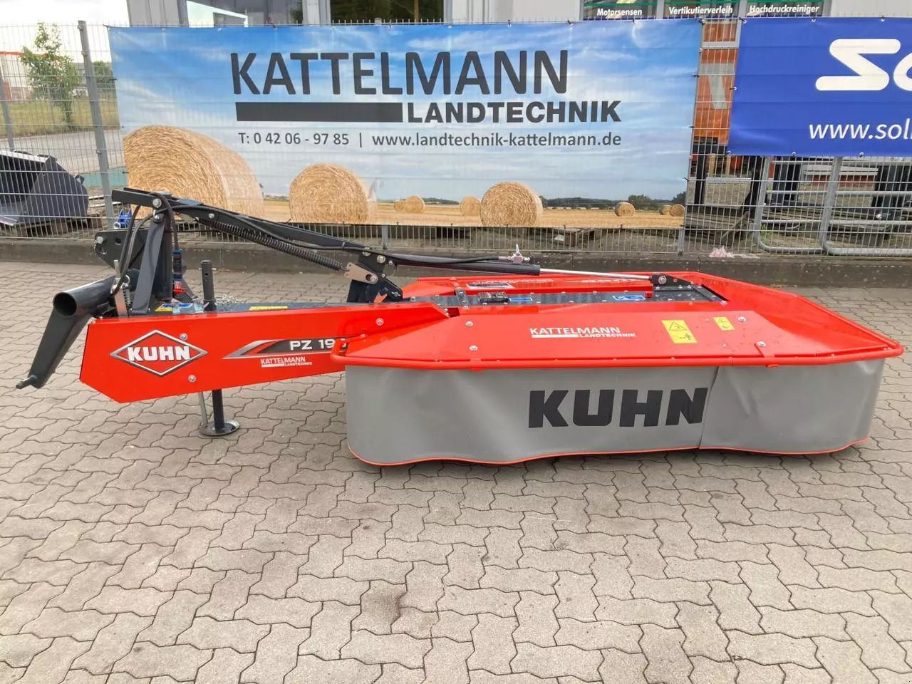 E-FARM: Kuhn PZ 190 - Faucheuse - id D57GZGL - 5 690 € - Année: 2010 - Allemagne