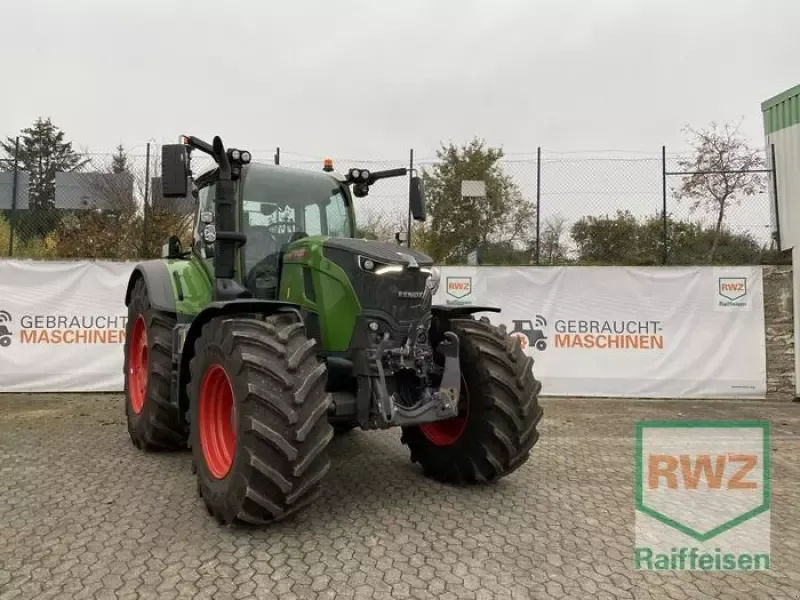 E-FARM: Fendt 728 Vario - Traktor - id ZVMYTLP - 237.000 € - Baujahr: 2024 - Abgelesene Motorstunden: 570,Motorleistung (PS): 280,Deutschland
