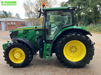 E-FARM: John Deere 6155 R - Τρακτέρ - id AVZIBKH - 100.590 € - Χρονία: 2021 - Μετρητής ωρών: 1.870,Ισχύς κινητήρα: 155,Ηνωμένο Βασίλειο