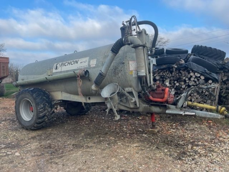 Pichon tci 8 e self_propelled_liquid_manure_spreader €9,500