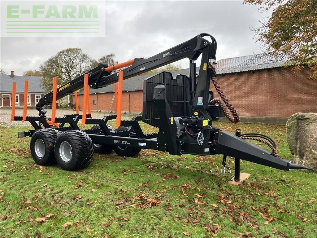 BMF 12 t skovvogn med 7,5 m kran Forestry trailer €30,771