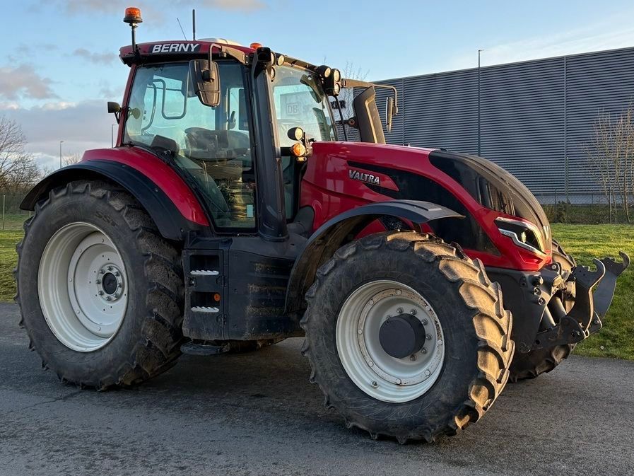 Valtra T215 Direct Tractor €108,000