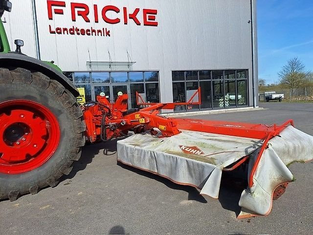 E-FARM: Kuhn FC 883 - Segadora - id JBPU3QU - 13.450 € - Año: 2015 - Alemania