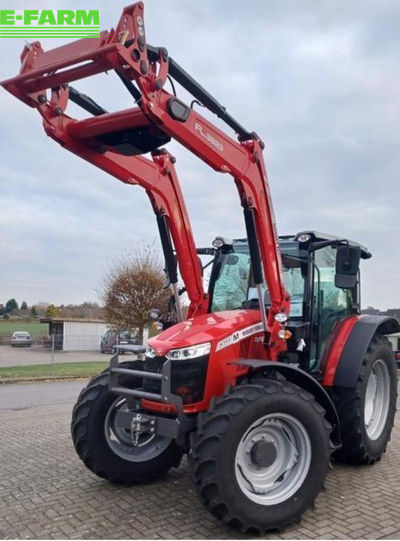 E-FARM: Massey Ferguson 5711 - Tracteur - id QL1RUC1 - 82 500 € - Année: 2022 - Puissance du moteur (chevaux): 110