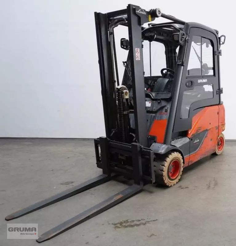 E-FARM: Linde e 20 phl evo 386-02 - Chariot élévateur - id 6SKATFB - 11 900 € - Année: 2017 - Lecture du nombre d'heure: 7 830,Allemagne