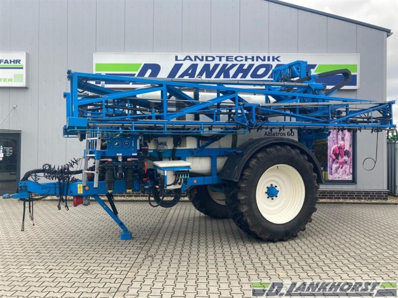 Lemken albatros 60/39 sprayers €27,500