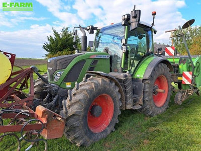 E-FARM: Fendt 516 Vario - Τρακτέρ - id P8RBWBZ - 109.000 € - Χρονία: 2020 - Μετρητής ωρών: 2.696,Ισχύς κινητήρα: 160,Γαλλία