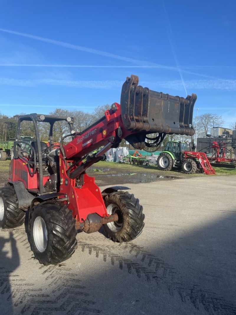 Schäffer 3650 slt mini_loader 36 000 €