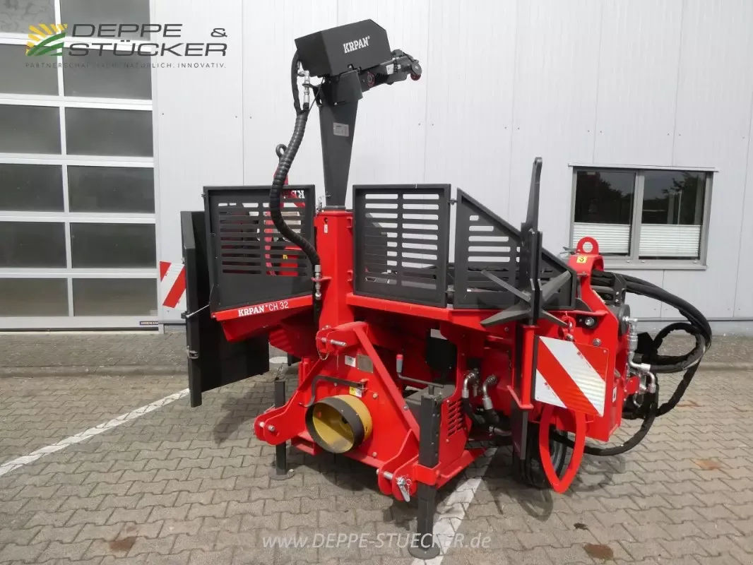 E-FARM: Krpan ch 32 k - Sierras y divisores - id JGQINY3 - 16.460 € - Año: 2023 - Alemania
