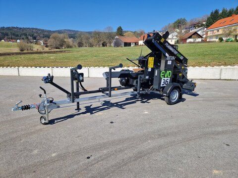 E-FARM: Pilkemaster evo 36 benzinmotor 10to 36cm stammheber fahrwerk - Saw and splitter - id DZRHFSJ - Year of construction: 2025 - Germany