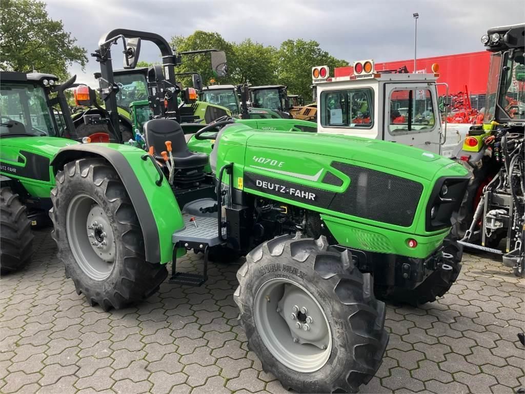 E-FARM: Deutz-Fahr 4070E - Traktor - id CLTEAWX - 26.950 € - Baujahr: 2023 - Abgelesene Motorstunden: 2,Motorleistung (PS): 65,Deutschland