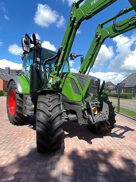 E-FARM: Fendt 311 Vario - Tractor - id 6UBUWTN - 117.500 € - Año: 2022 - Horas: 50,Potencia del motor: 114,Alemania