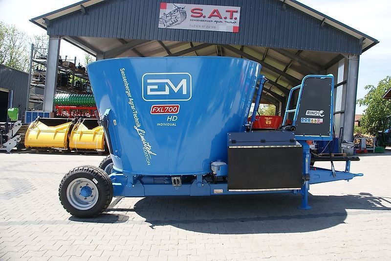 Euromilk fxl 700-2,32 m breit-2,18m hoch Mixer feeder