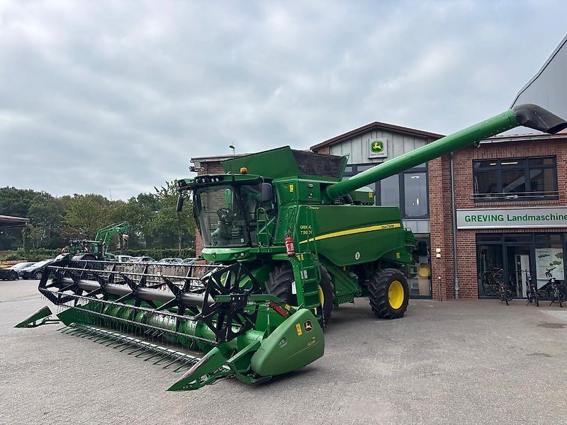 E-FARM: John Deere T560 - Combine harvester - id 2KGUNCJ - €255,000 - Year of construction: 2022 - Engine hours: 495,Engine power (HP): 387,Germany