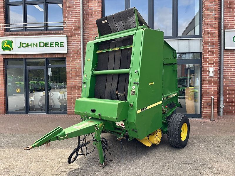 E-FARM: John Deere 550 - Bálázó - id LHPDSGV - 5750 EUR - Gyártási év: 1990 - Németország