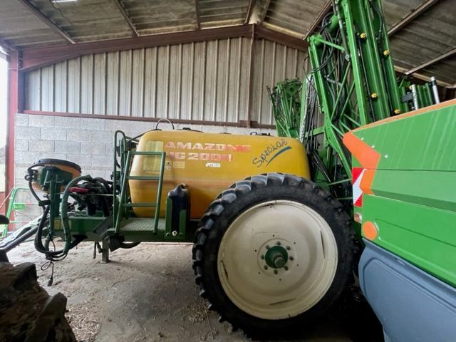E-FARM: Amazone ug 2000 - Pulverizador - id 1RAXBH2 - 8000 € - Año: 1998 - Francia