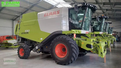 E-FARM: Claas Lexion 630 Montana - Combină de recoltat - id IFIKSHP - 177.300 EUR - Anul: 2015 - Ore motor: 1.672,Puterea motorului: 359,Germania