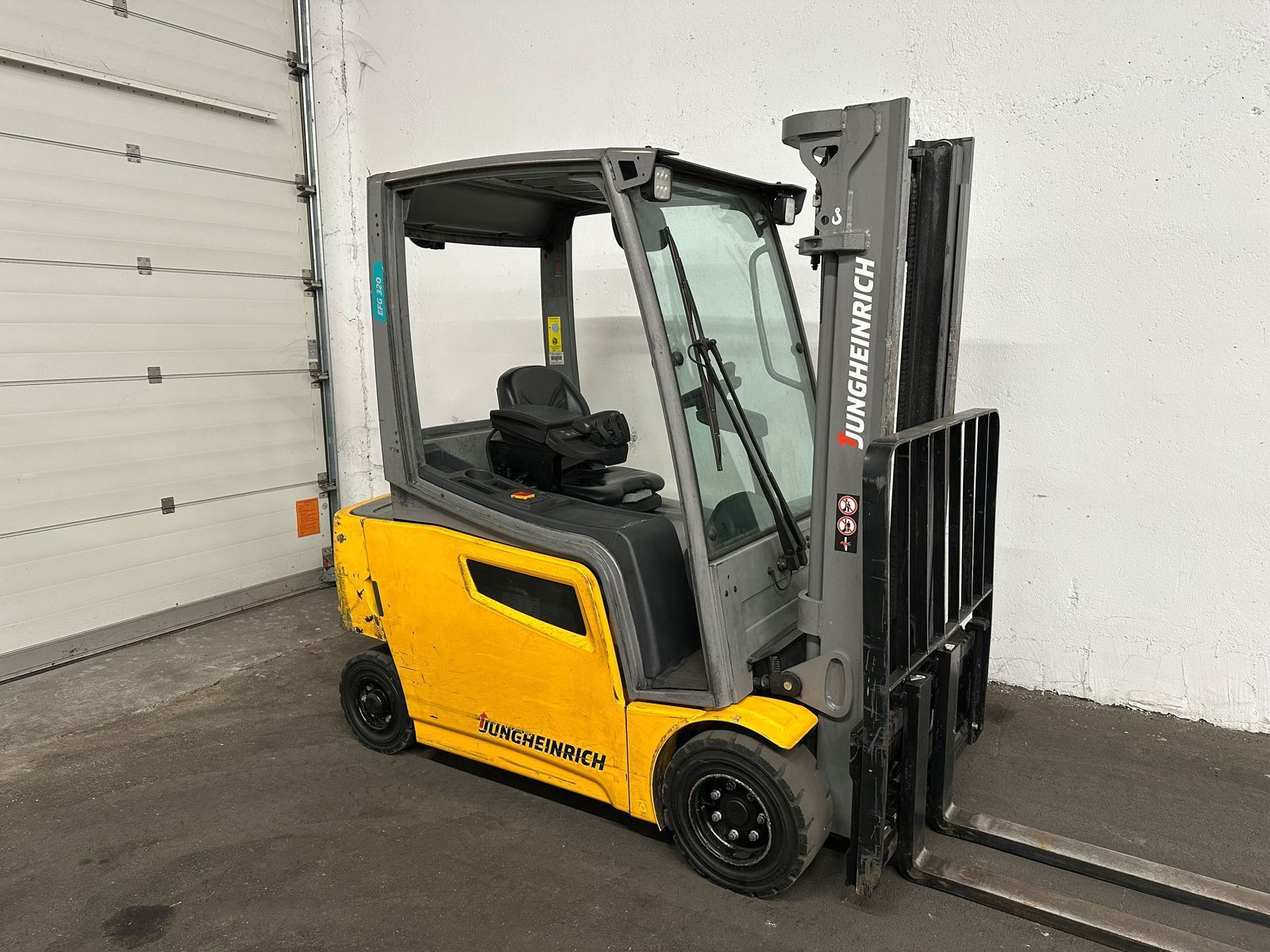 JUNGHEINRICH efg 320 - duplex 3 m - seitenschieber ! Stivuitor 8.950 EUR