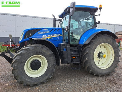 E-FARM: New Holland T7.270 - Tractor - id PIKBRRY - €102,000 - Year of construction: 2019 - Engine hours: 2,560,Engine power (HP): 235,France