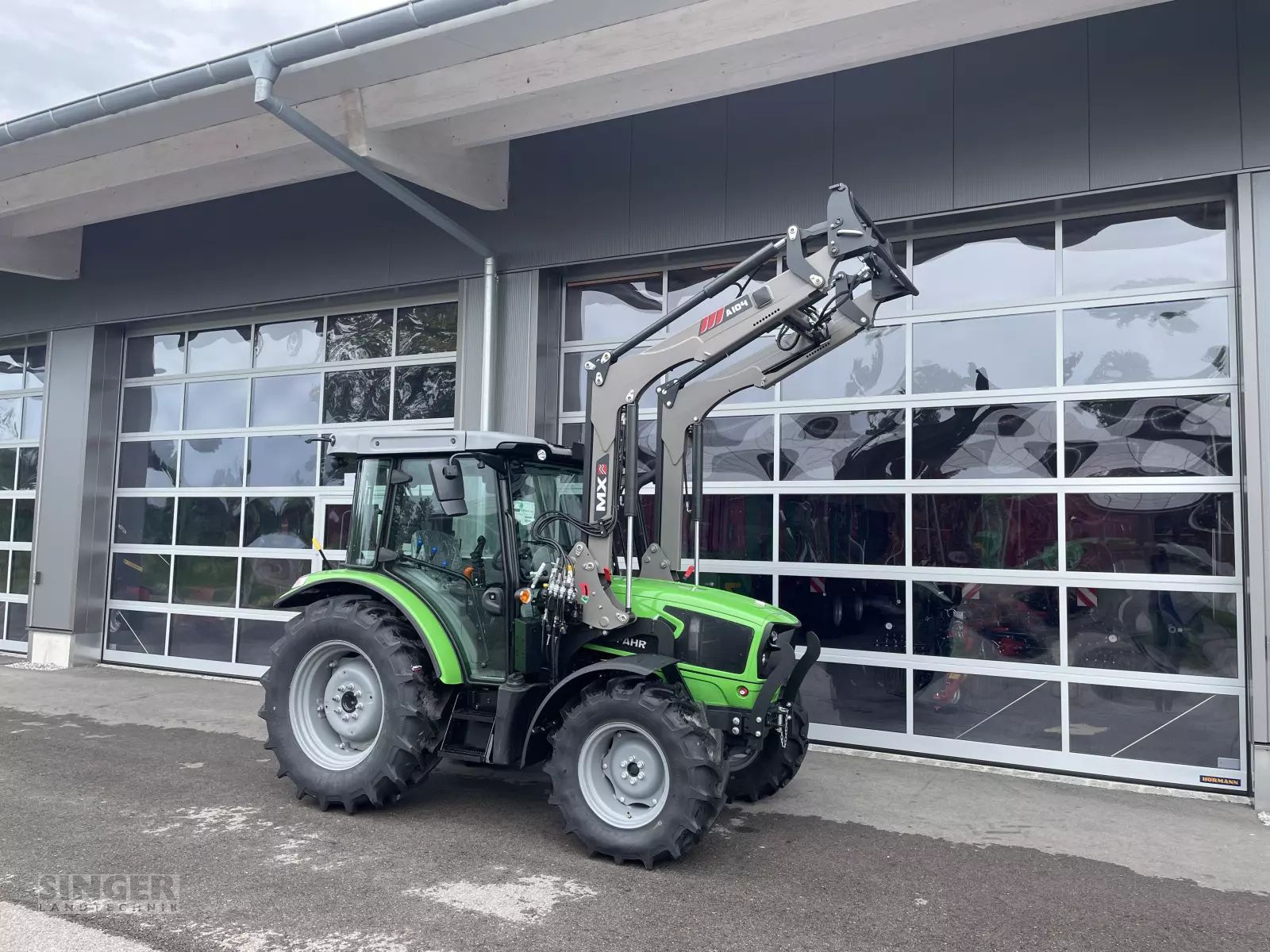 E-FARM: Deutz-Fahr 5080D Keyline - Tracteur - id YFXZ7BU - Année: 2024 - Lecture du nombre d'heure: 8,Puissance du moteur (chevaux): 75,Allemagne