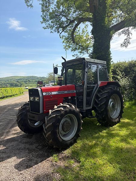 Massey Ferguson 390 Tractor 41.236 €