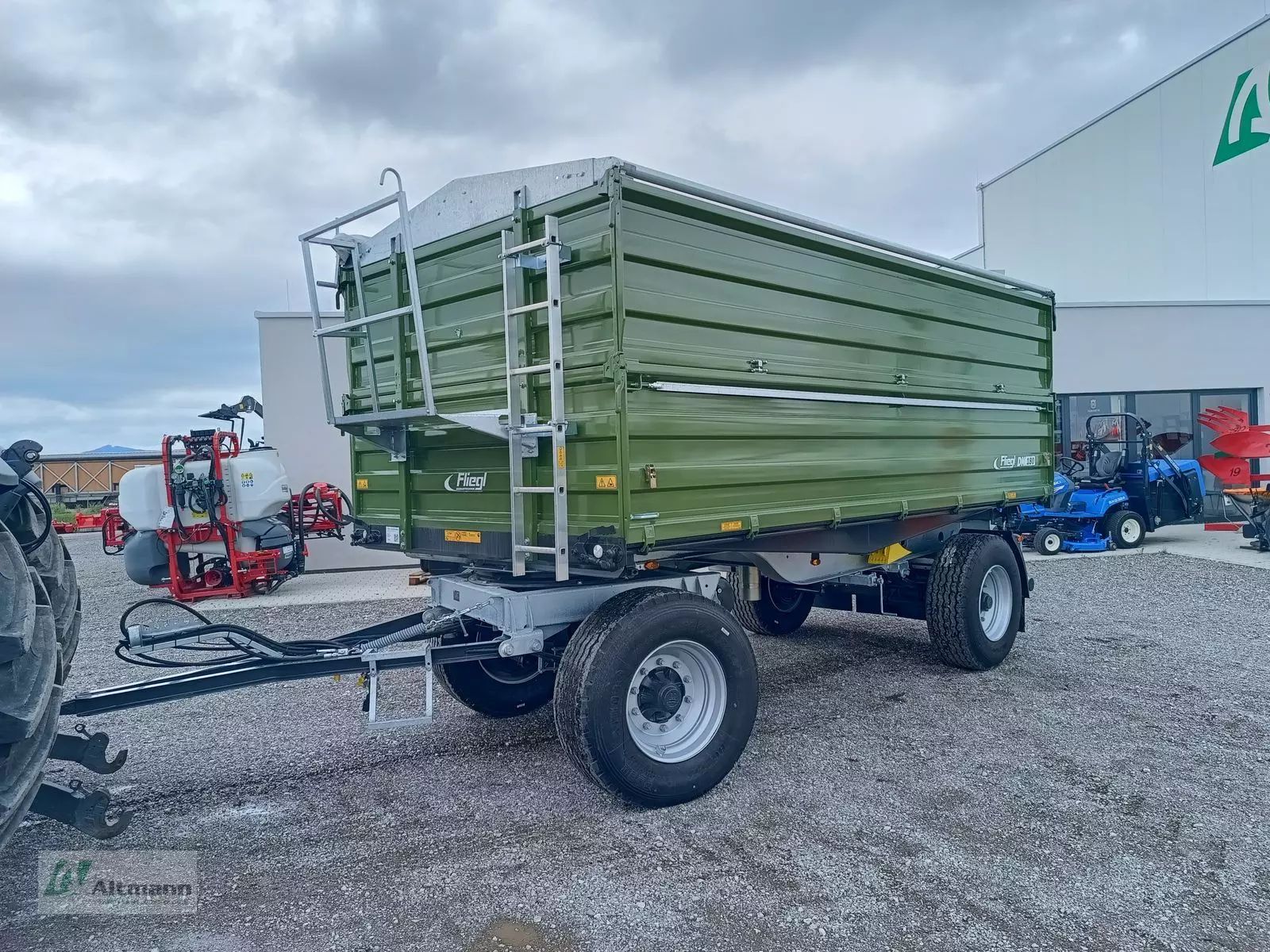 E-FARM: Fliegl dk180 maxum fox - Basculantă - id ATZDVKS - 26.500 EUR - Anul: 2024 - Austria