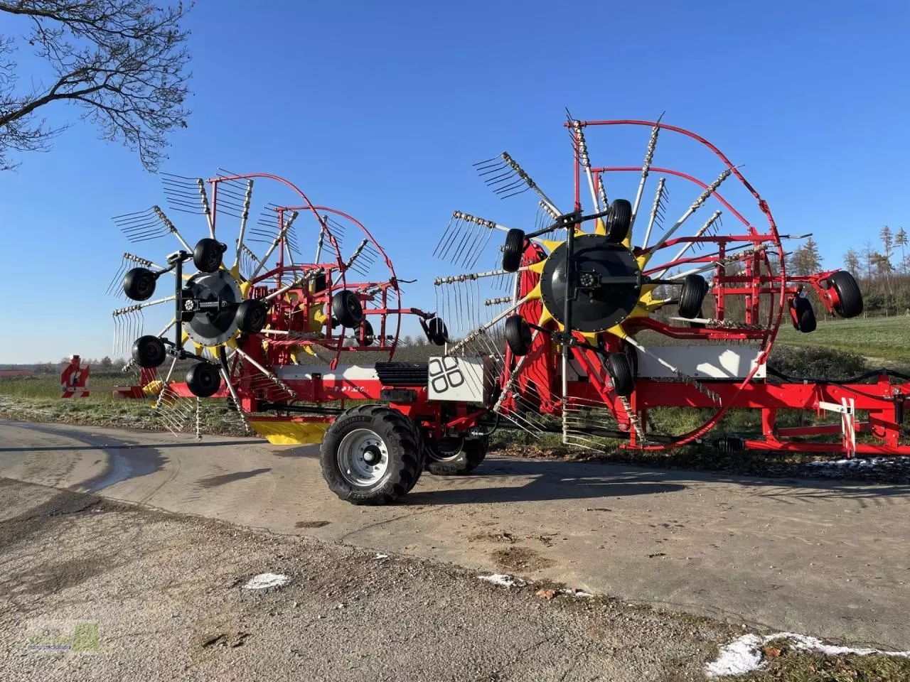 Pöttinger Top 1252 C Greblă 25.000 EUR