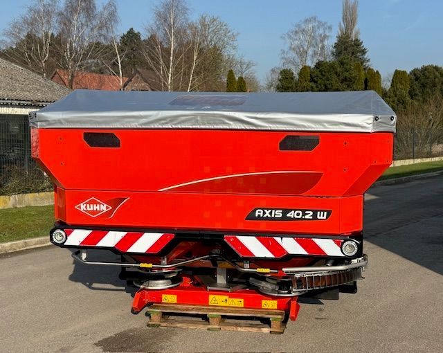 E-FARM: Kuhn axis 40.2w - Düngerstreuer - id TJQJJKM - 17.500 € - Baujahr: 2019 - Frankreich