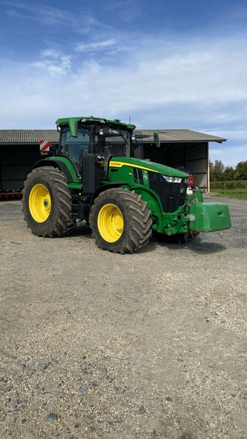 E-FARM: John Deere 7R 310 - Traktor - id EEZYSSP - 199.500 € - Baujahr: 2022 - Abgelesene Motorstunden: 1.250,Motorleistung (PS): 310,Frankreich