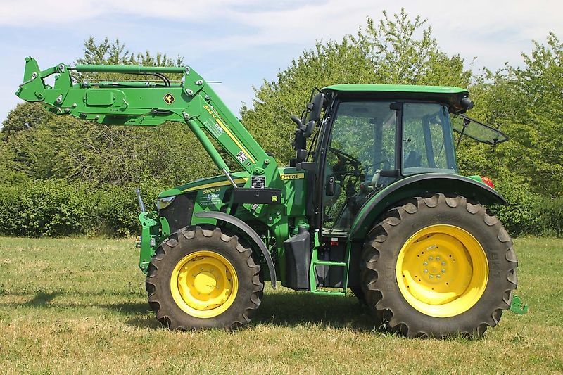 E-FARM: John Deere 5075 M - Tractor - id EE9KWLZ - €70,000 - Year of construction: 2022 - Engine hours: 75,Engine power (HP): 75,Germany