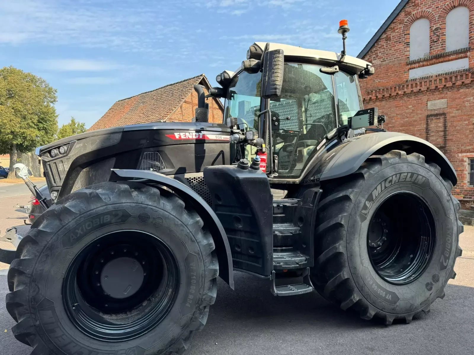 E-FARM: Fendt 936 Vario Profi - Tracteur - id SNNU4AK - 275 000 € - Année: 2024 - Lecture du nombre d'heure: 567,Puissance du moteur (chevaux): 355,Allemagne
