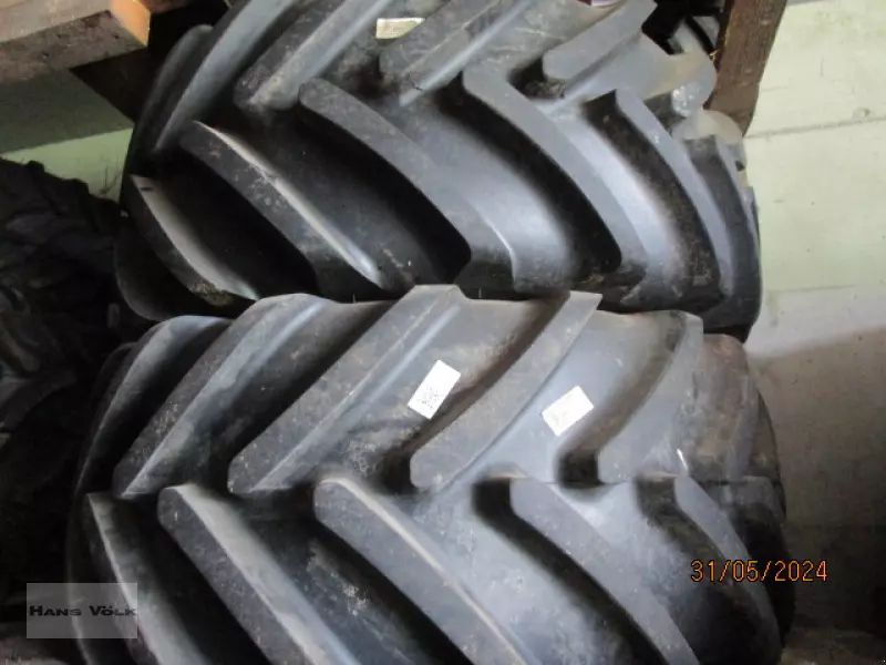 E-FARM: MICHELIN 600/65r38 +540/65r24 - Kolesa in gosenica - id KCVPNQ7 - 7.500 € - Leto izgradnje: 2021 - Nemčija