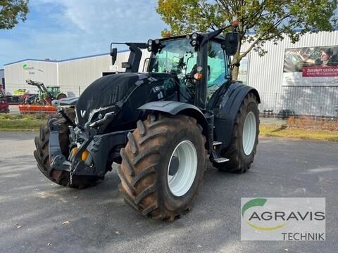 E-FARM: Valtra T175 Direct - Traktor - id 9MBGPUN - 132.900 € - Baujahr: 2024 - Abgelesene Motorstunden: 762,Motorleistung (PS): 176,Deutschland