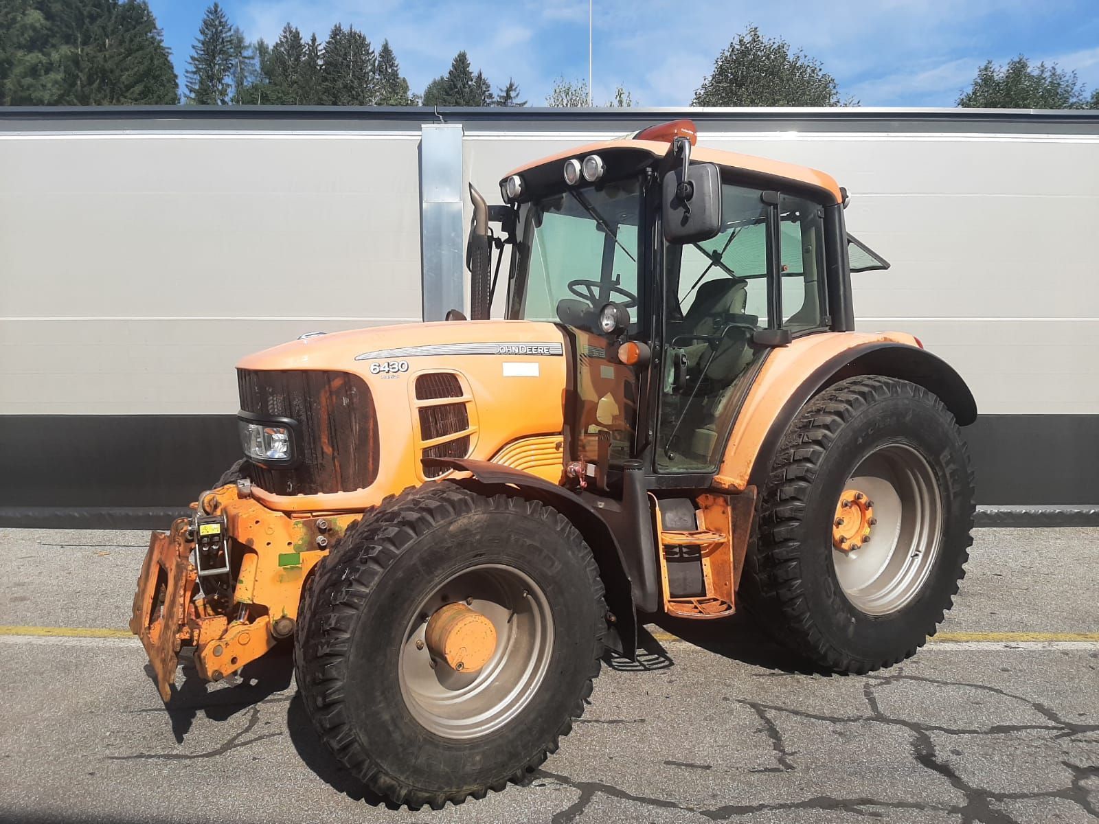 John Deere 6430 Premium Tractor 35.900 €