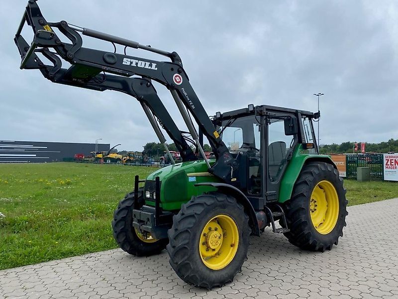 E-FARM: John Deere 3400x + stoll fz20 - Tractor - id SCGECUA - 24.500 € - Año: 1996 - Horas: 9230,Potencia del motor: 86,Alemania