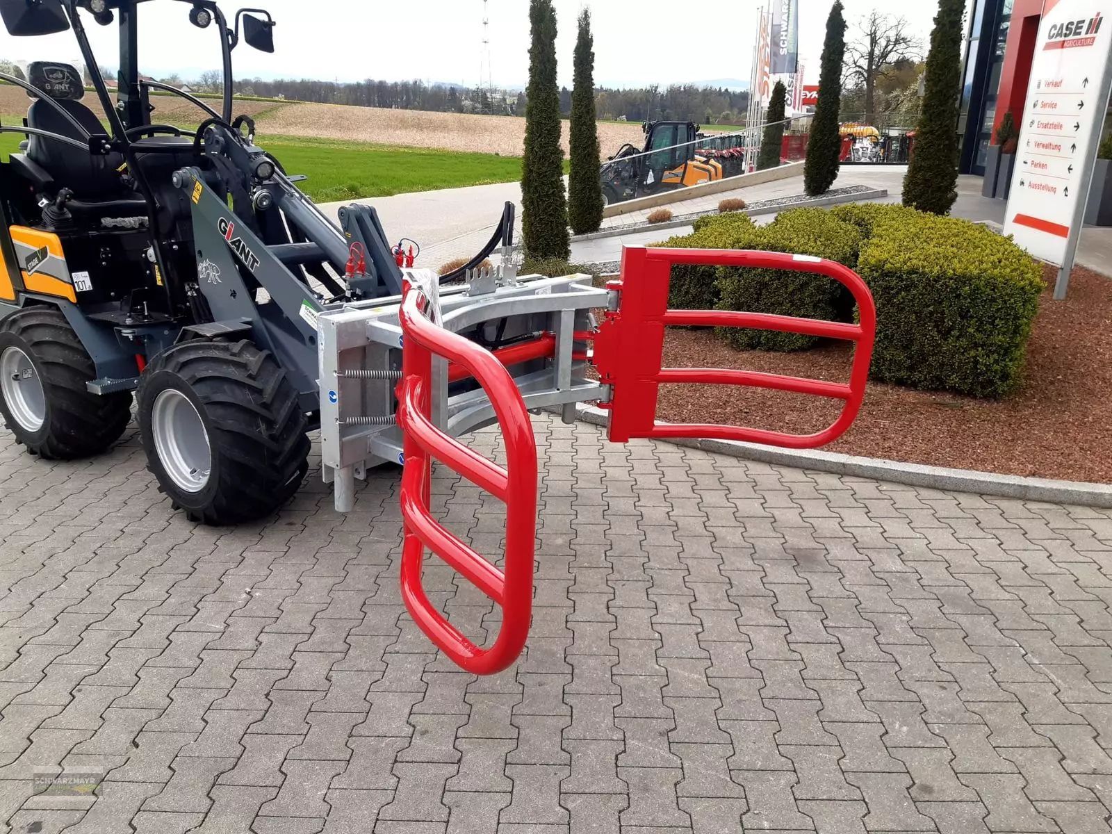 E-FARM: Fliegl ballengreifer &#34;profi combi&#34; - Parts - id KVHZJUL - Year of construction: 2025 - Austria