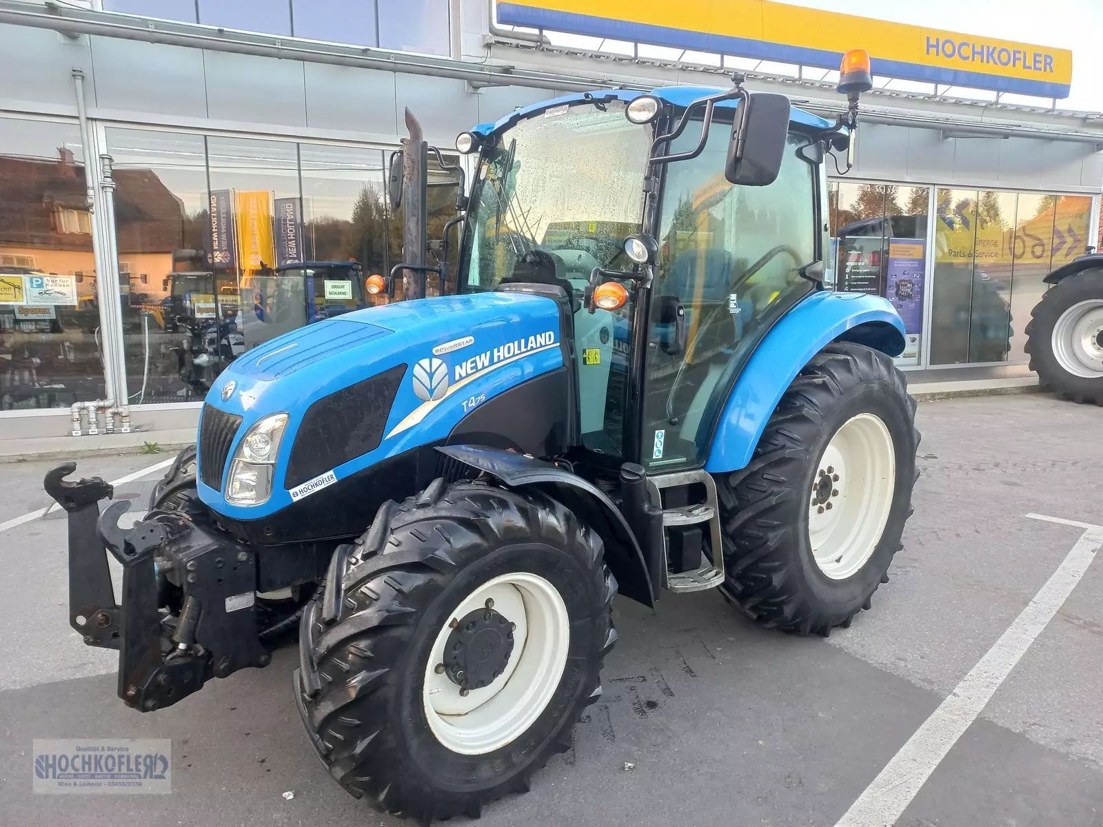 E-FARM: New Holland T4.75 Powerstar - Traktor - id A8IFIU6 - 37.168 € - Baujahr: 2016 - Abgelesene Motorstunden: 770,Motorleistung (PS): 75,Österreich
