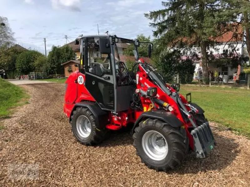 E-FARM: Weidemann 1390 - Teleskopradlader - id HF92IBJ - Baujahr: 2025 - Motorleistung (PS): 55,Österreich