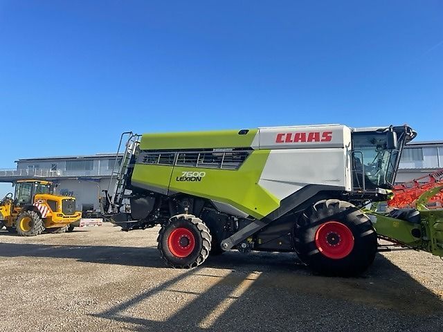 Claas Lexion 7600 Mähdrescher 389.000 €