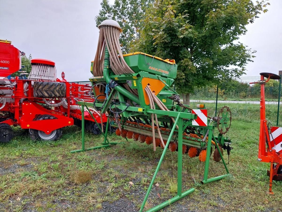 E-FARM: Amazone adp 303 special - Vetőgép - id 4ZIPFDD - 9500 EUR - Gyártási év: 2008 - Franciaország