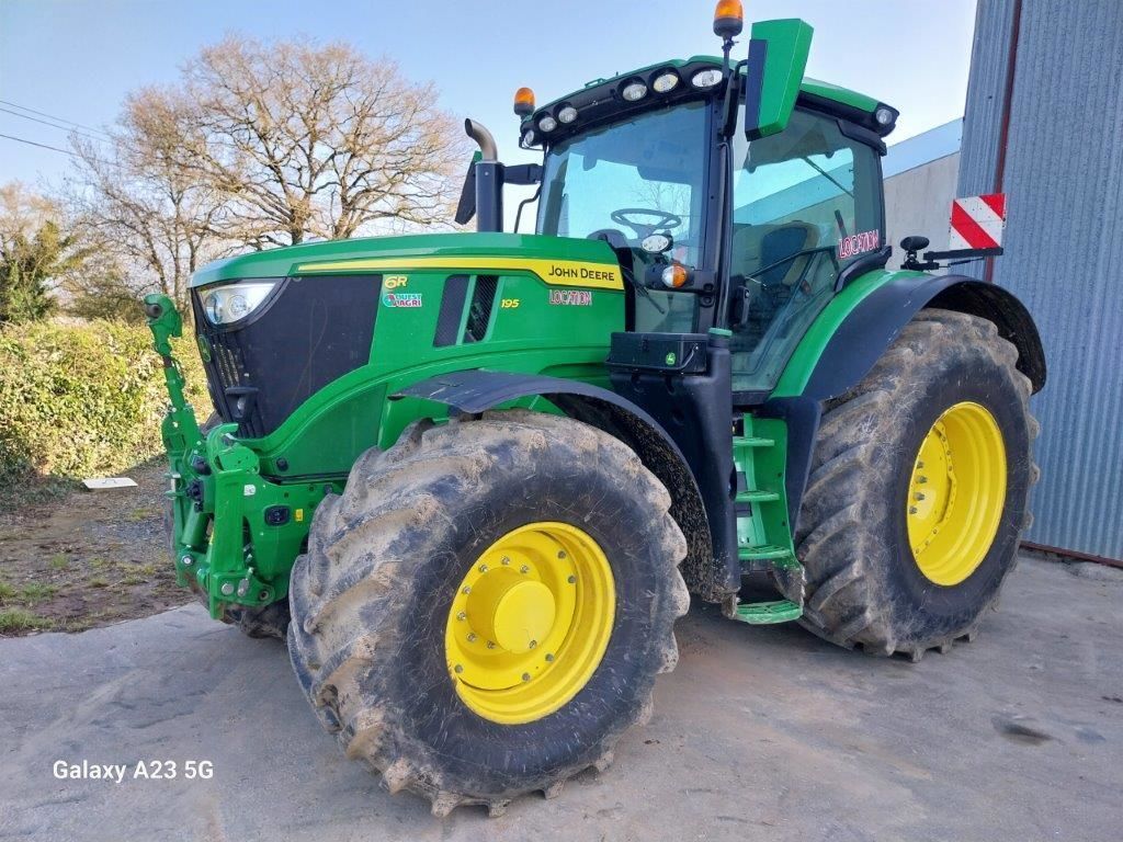 E-FARM: John Deere 6R 195 - Traktor - id BLELMKD - 162.000 € - Baujahr: 2023 - Abgelesene Motorstunden: 1.100,Motorleistung (PS): 195,Frankreich