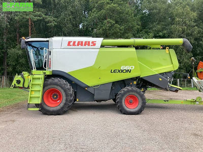 E-FARM: Claas Lexion 660 - Κομπίνα - id TLVN2T3 - 142.500 € - Χρονία: 2015 - Μετρητής ωρών: 2.081,Ισχύς κινητήρα: 398,Λετονία