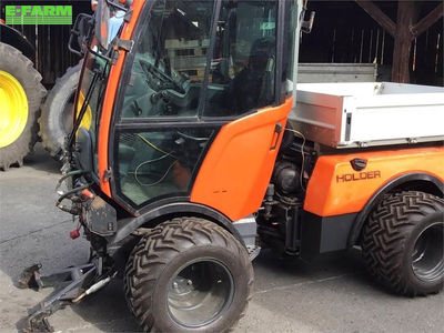 E-FARM: Holder 212 - Tractor - id YLJJGQS - €20,833 - Year of construction: 2011 - Engine hours: 7,746,Engine power (HP): 75,Austria