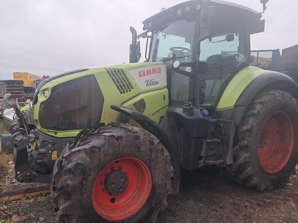 Claas Axion 800 Tractor €76,037