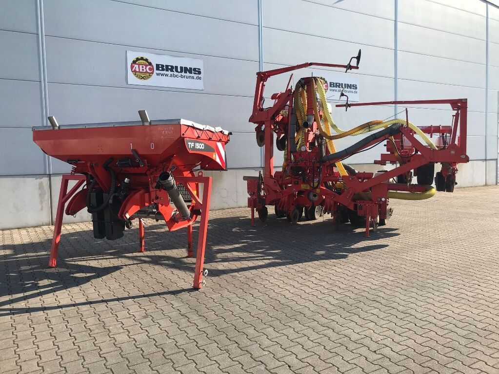 E-FARM: Kuhn maxima 2 - Einzelkornsämaschine - id HJAKEPN - 18.000 € - Baujahr: 2014 - Deutschland