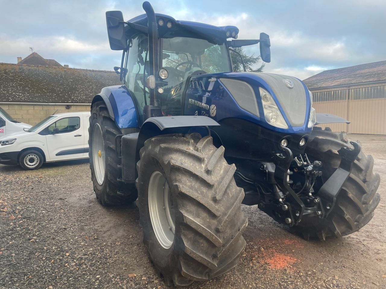New Holland T7.210 Tractor €135,000