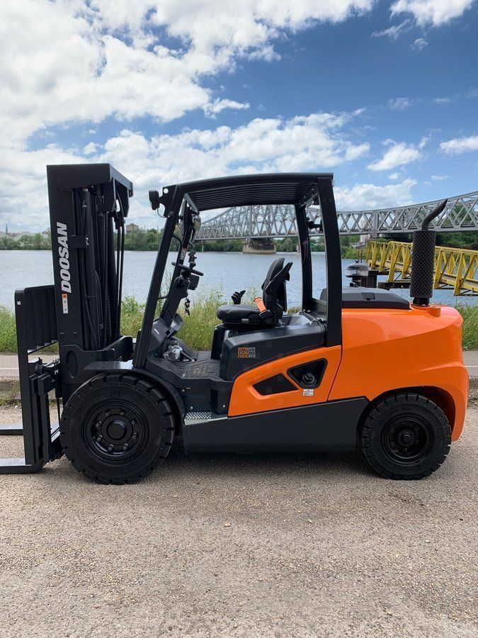 Doosan d50cs-9 Forklift €55,000