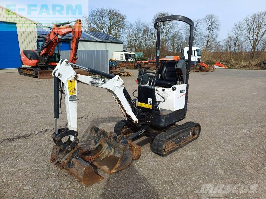 Bobcat e 10z Minirypadlo 11 500 €