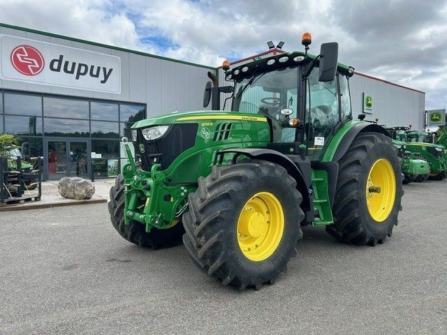 E-FARM: John Deere 6155 R - Tractor - id SZJDUNT - €125,000 - Year of construction: 2022 - Engine hours: 834,Engine power (HP): 155,France