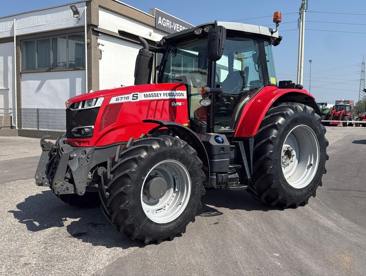 Massey Ferguson 6716 S Traktor 69 000 €